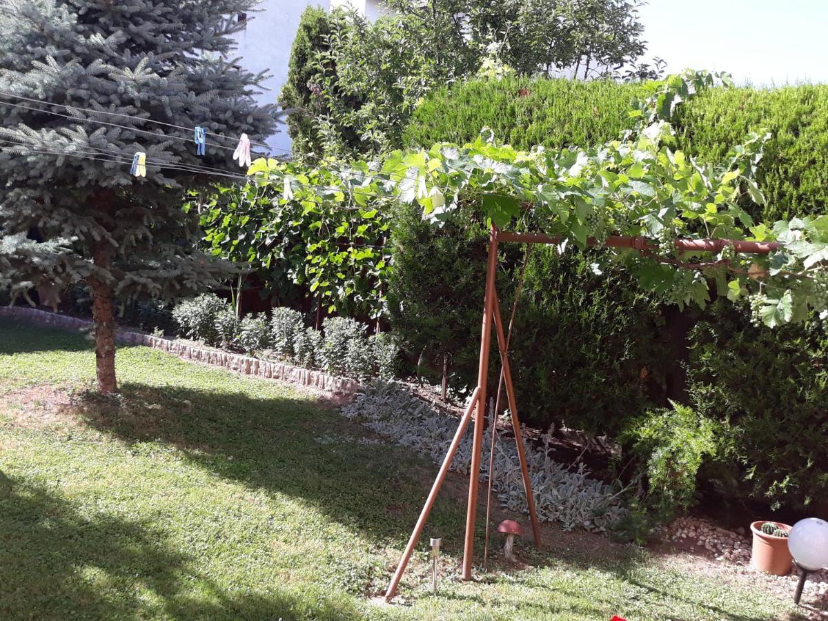 Lazar Apartmanok Hévíz Extérieur photo
