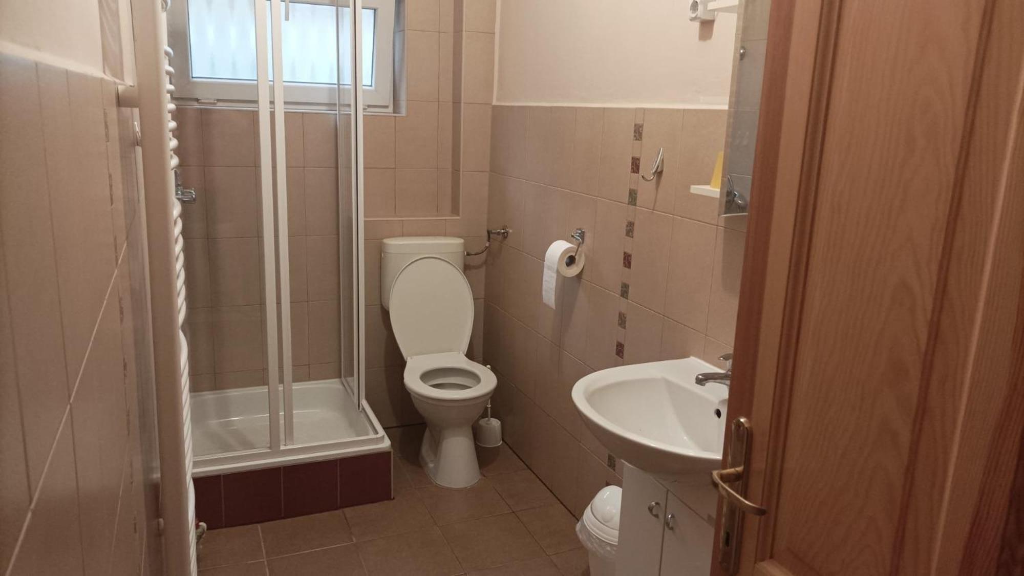 Lazar Apartmanok Hévíz Extérieur photo