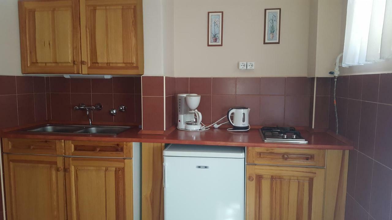 Lazar Apartmanok Hévíz Extérieur photo